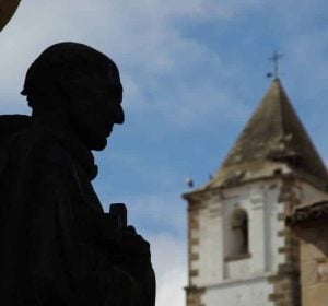 tourism-religious-1024x686 Large